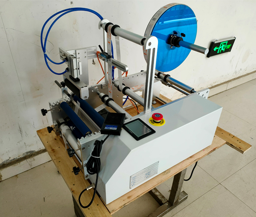 manual bottle labeling machine